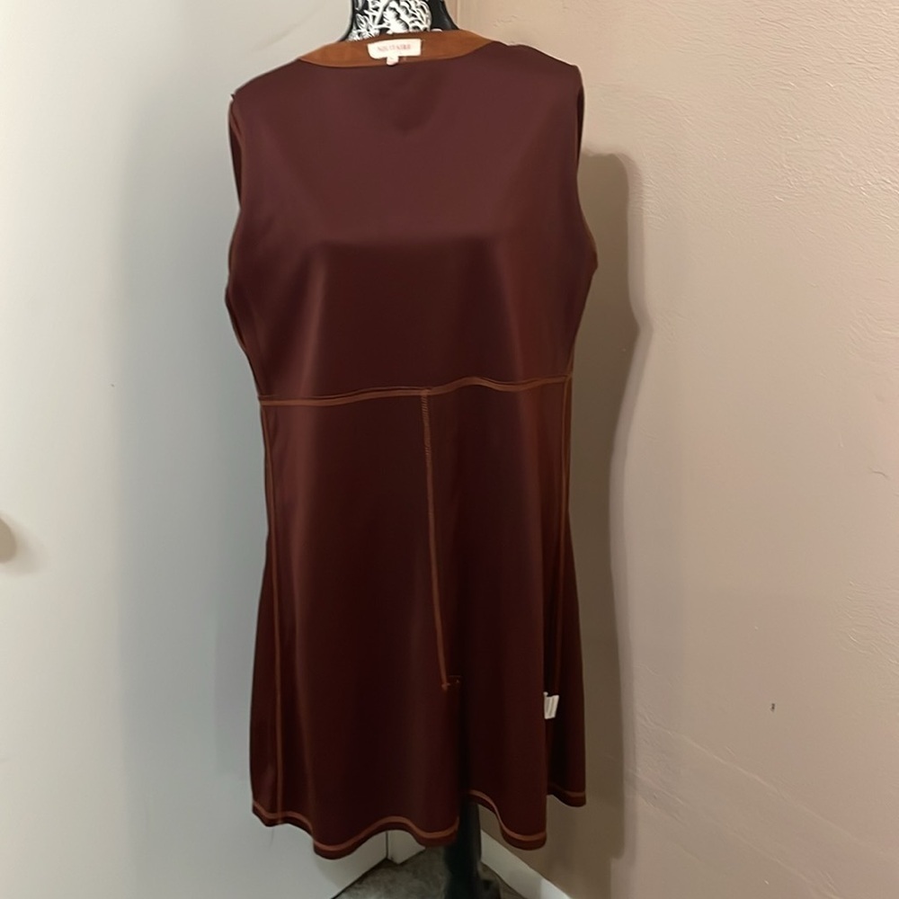Solitaire Tan Trench type jacket Minimalist Design - Picture 6 of 9